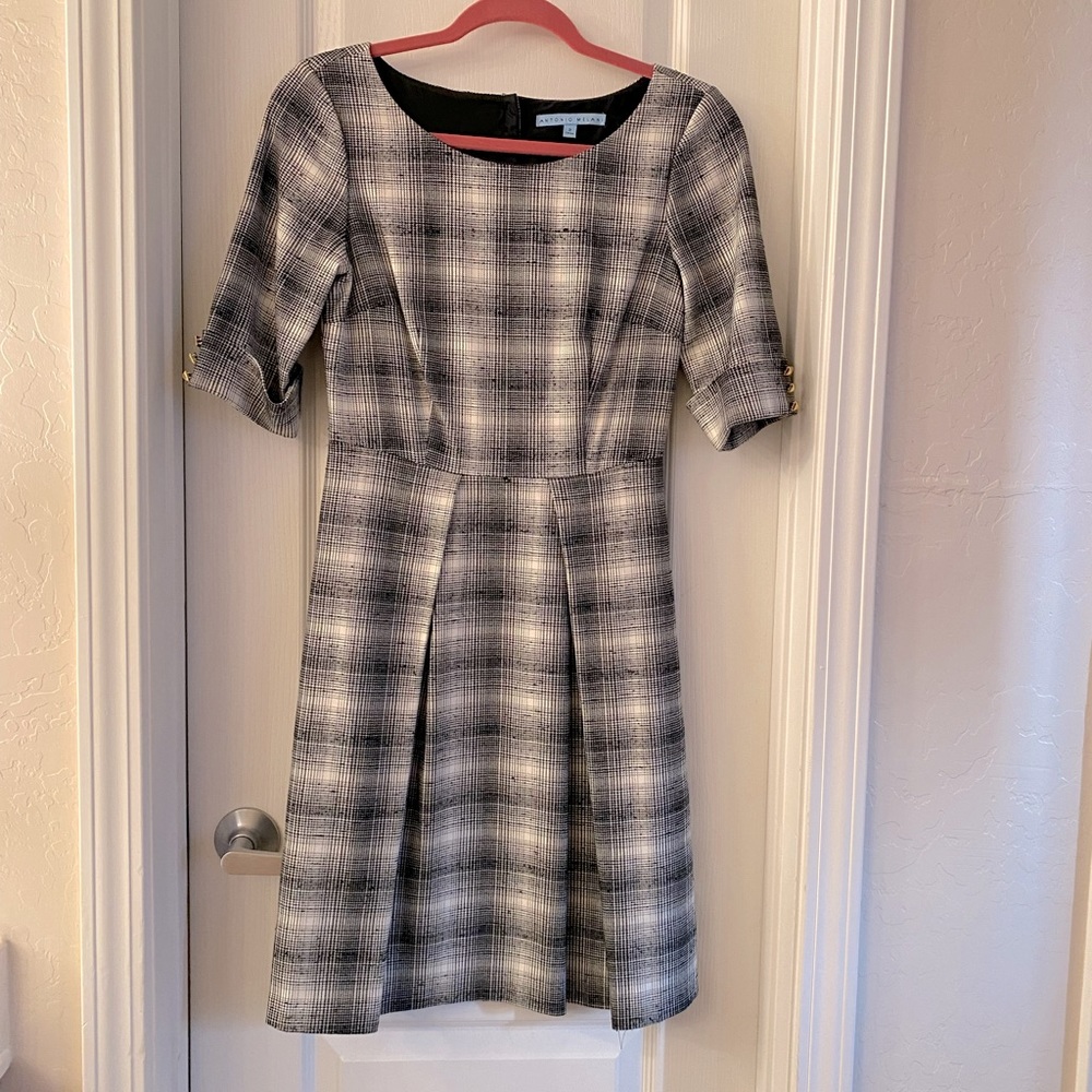 Black and White Paid Dress